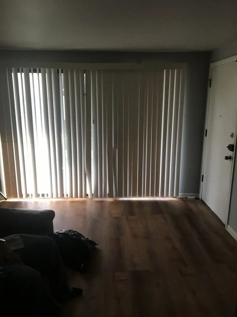 2045 N Harlem Avenue 1E IL