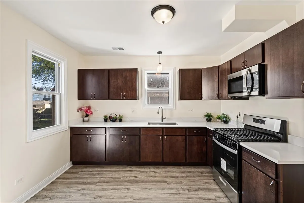 8403 S Sangamon Street IL