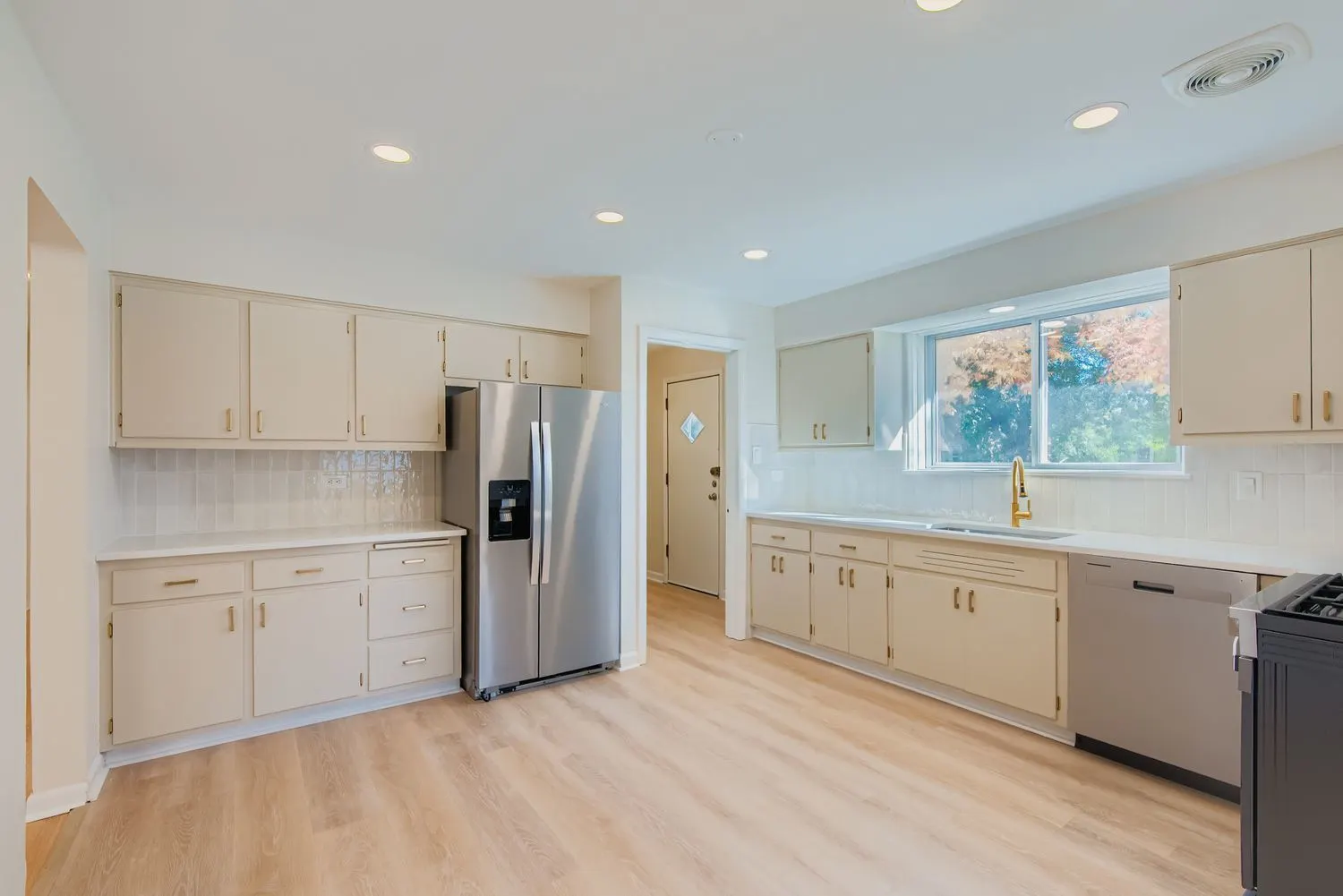 3600 W 115th Street IL