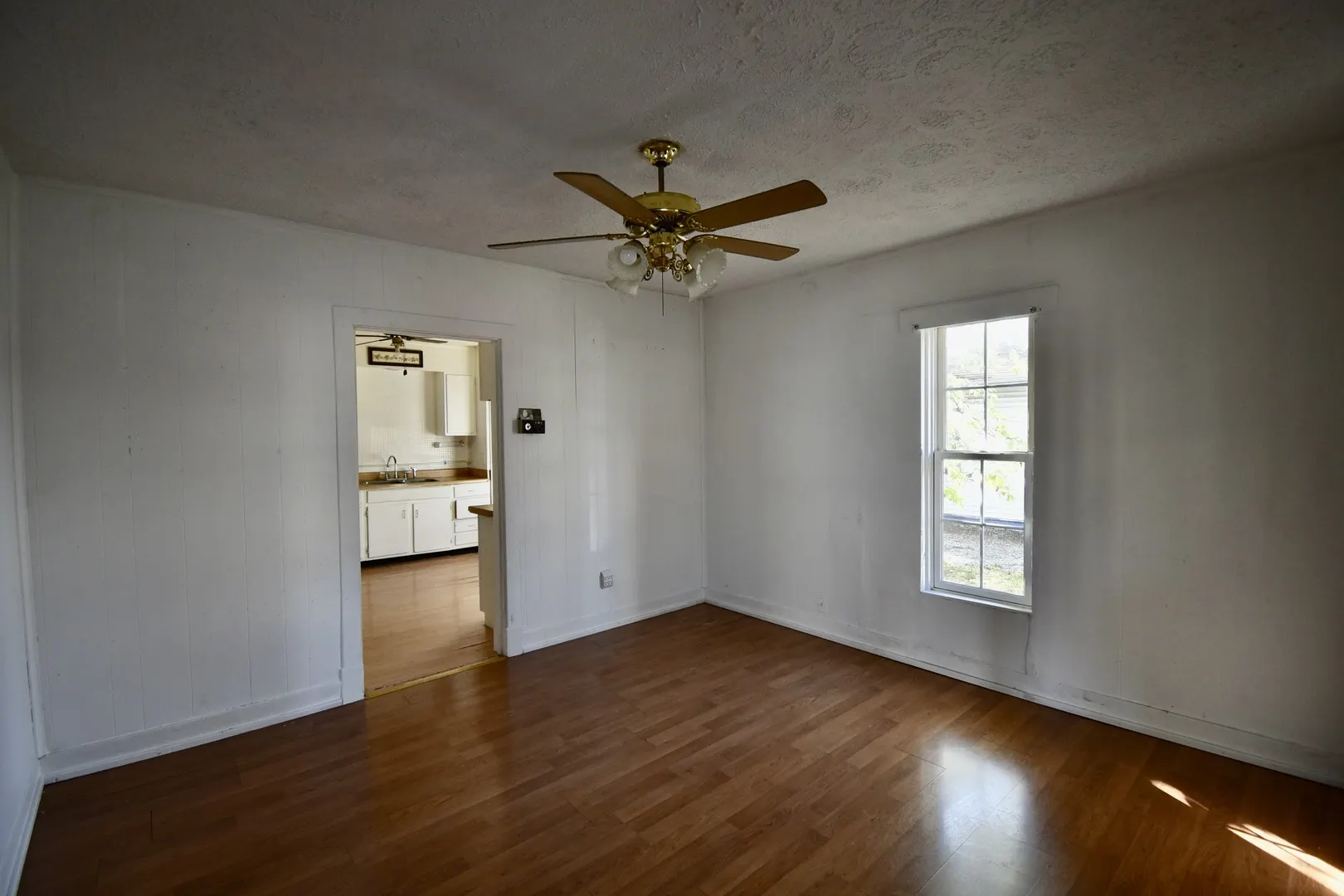 1622 Illinois Street IL