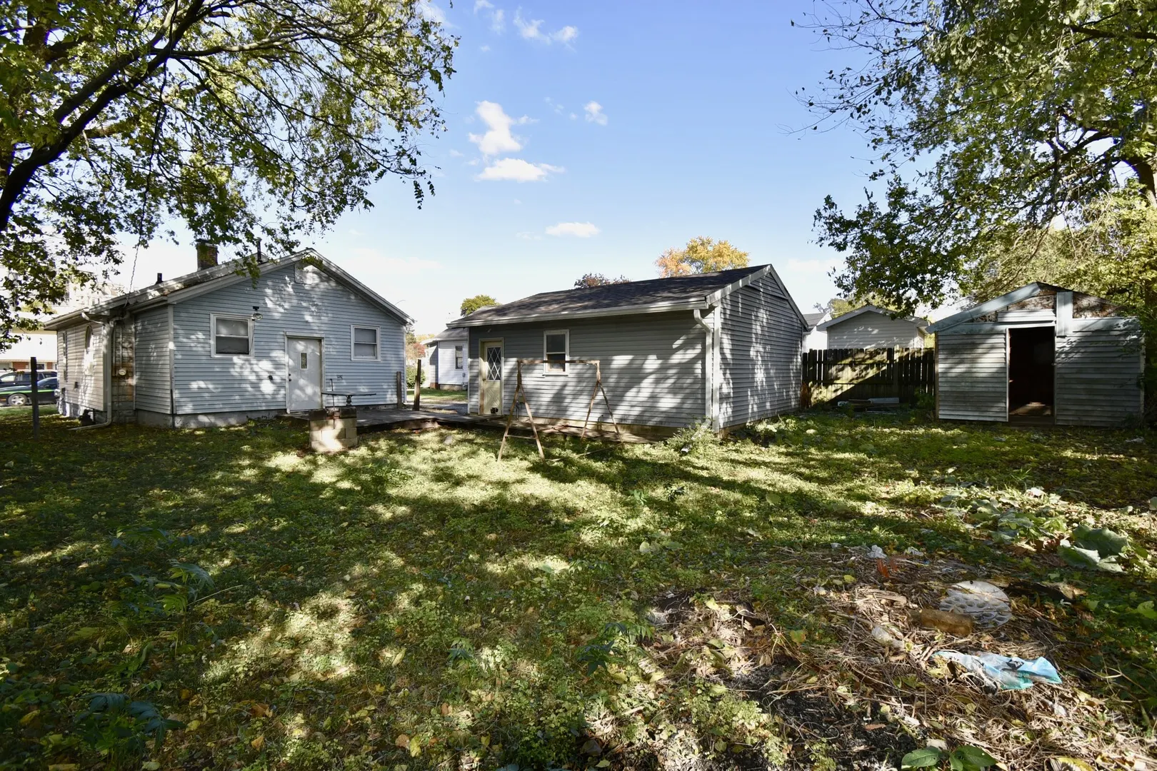 1622 Illinois Street IL