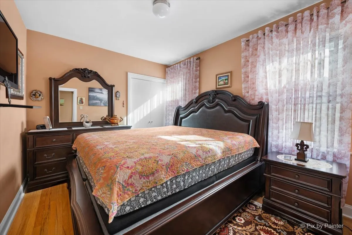 3118 N 76th Court IL