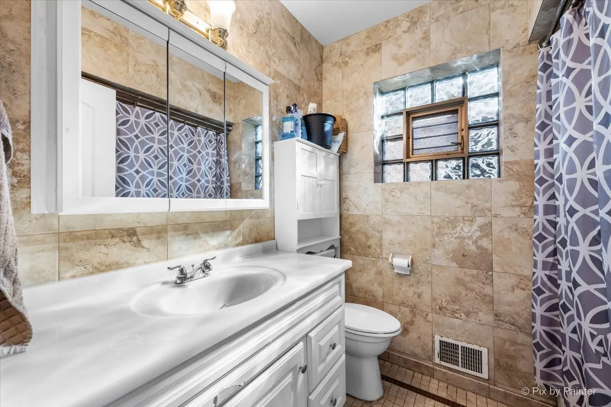 3118 N 76th Court IL