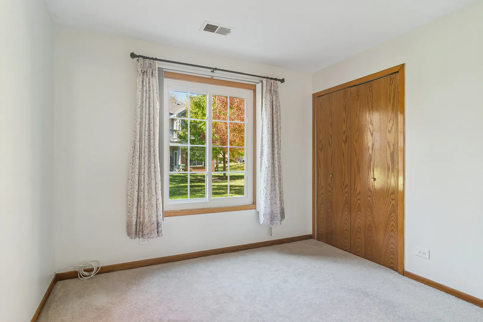 1316 E Evergreen Drive 7 IL