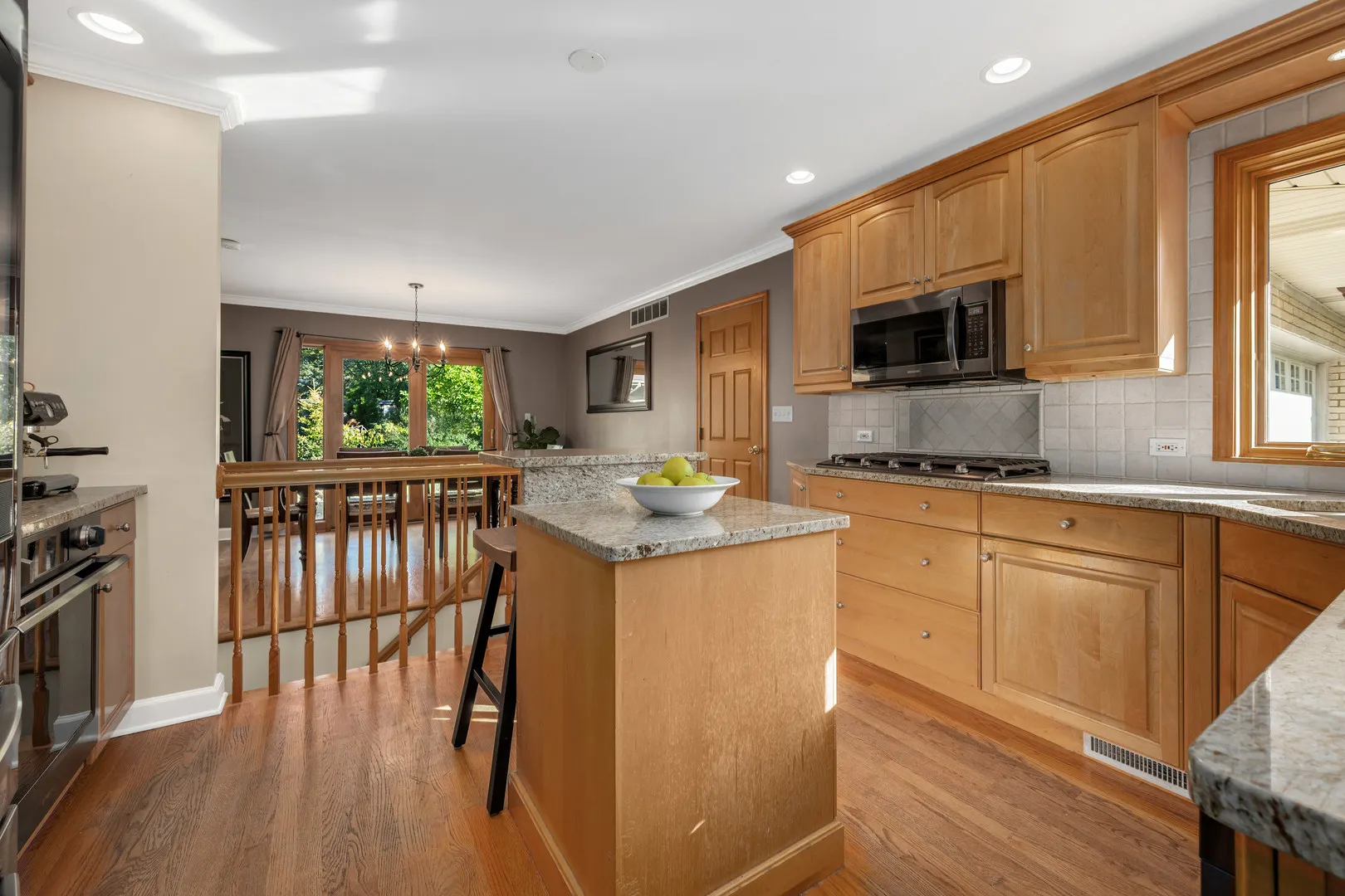 5305 Howard Avenue IL