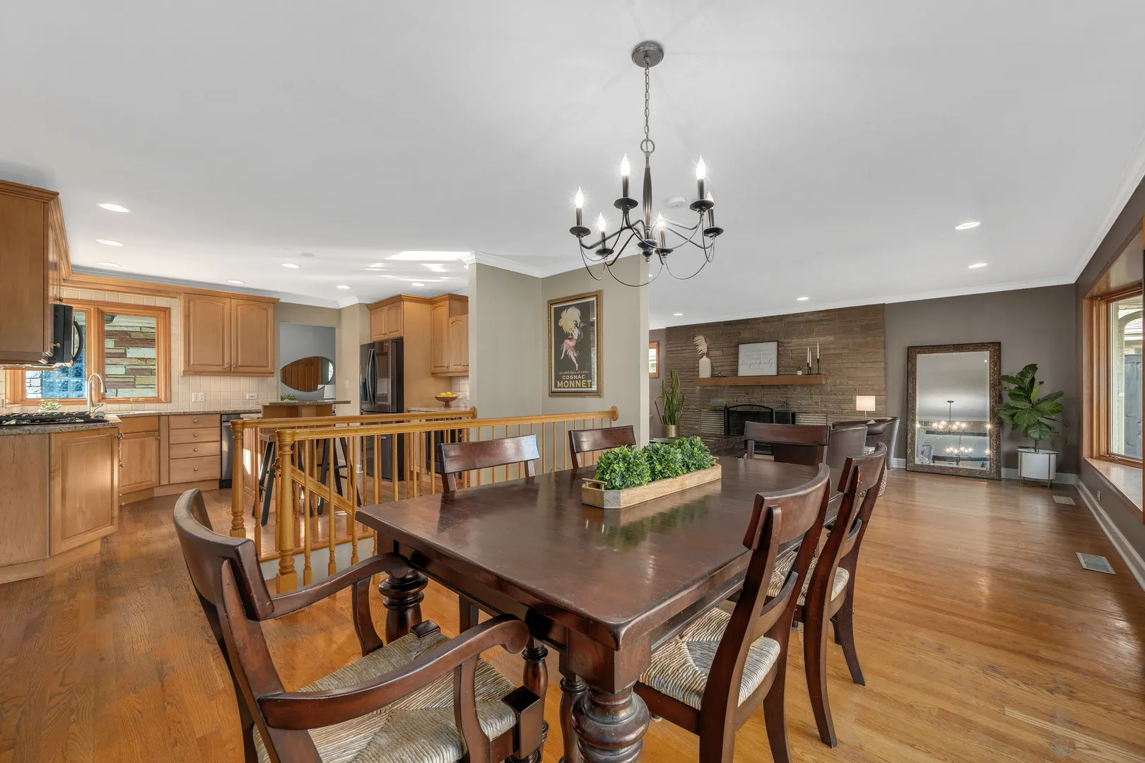 5305 Howard Avenue IL