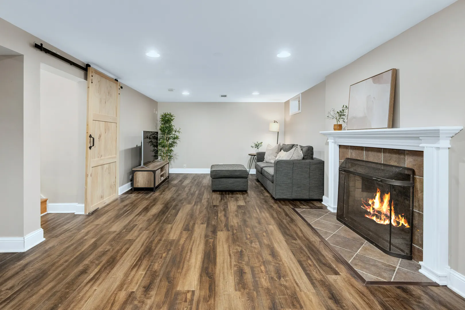 5305 Howard Avenue IL