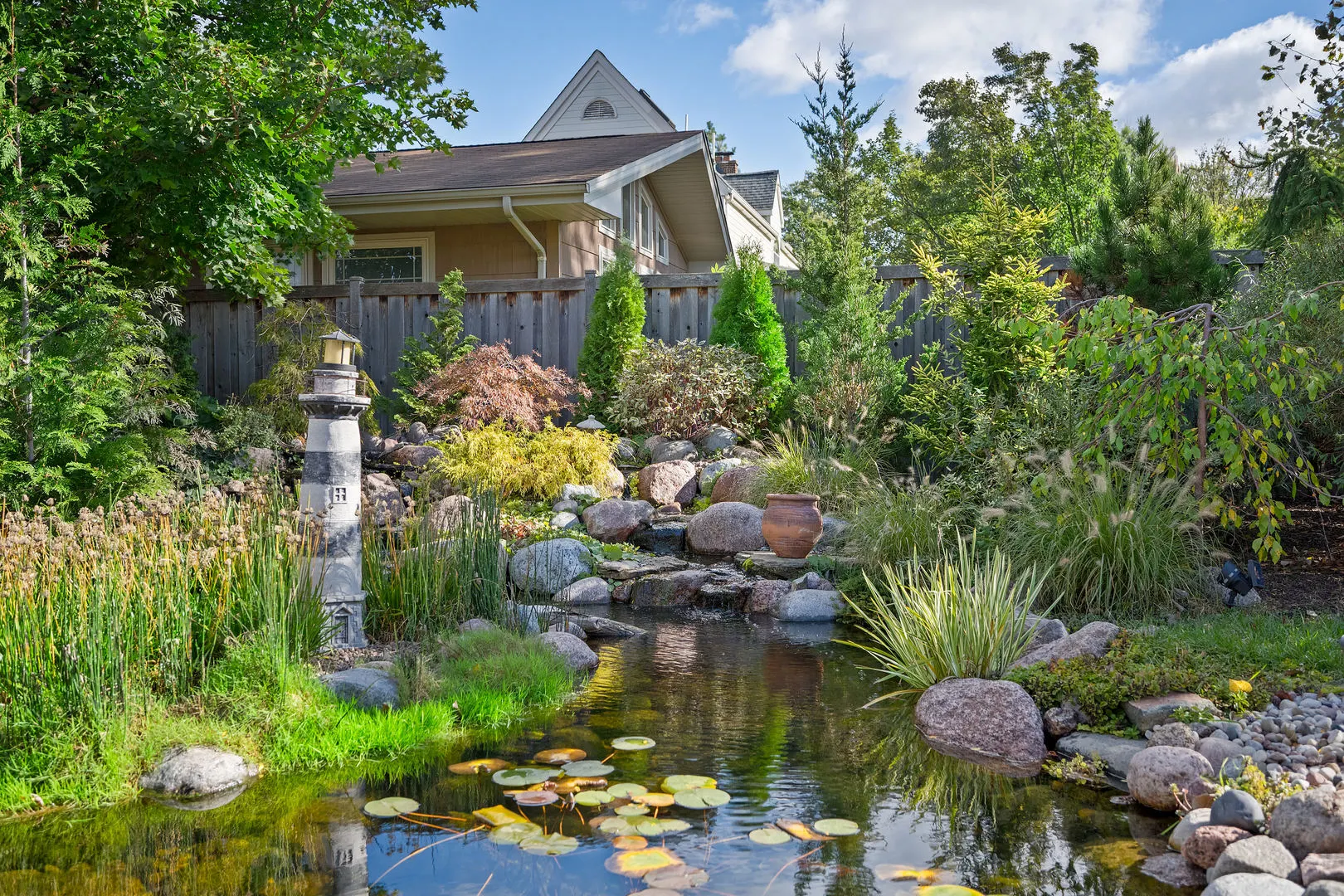 5305 Howard Avenue IL