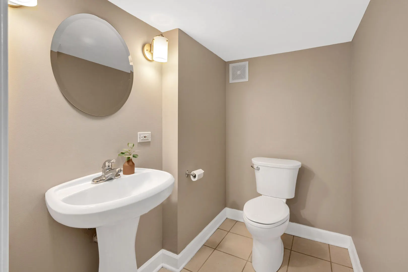 5305 Howard Avenue IL