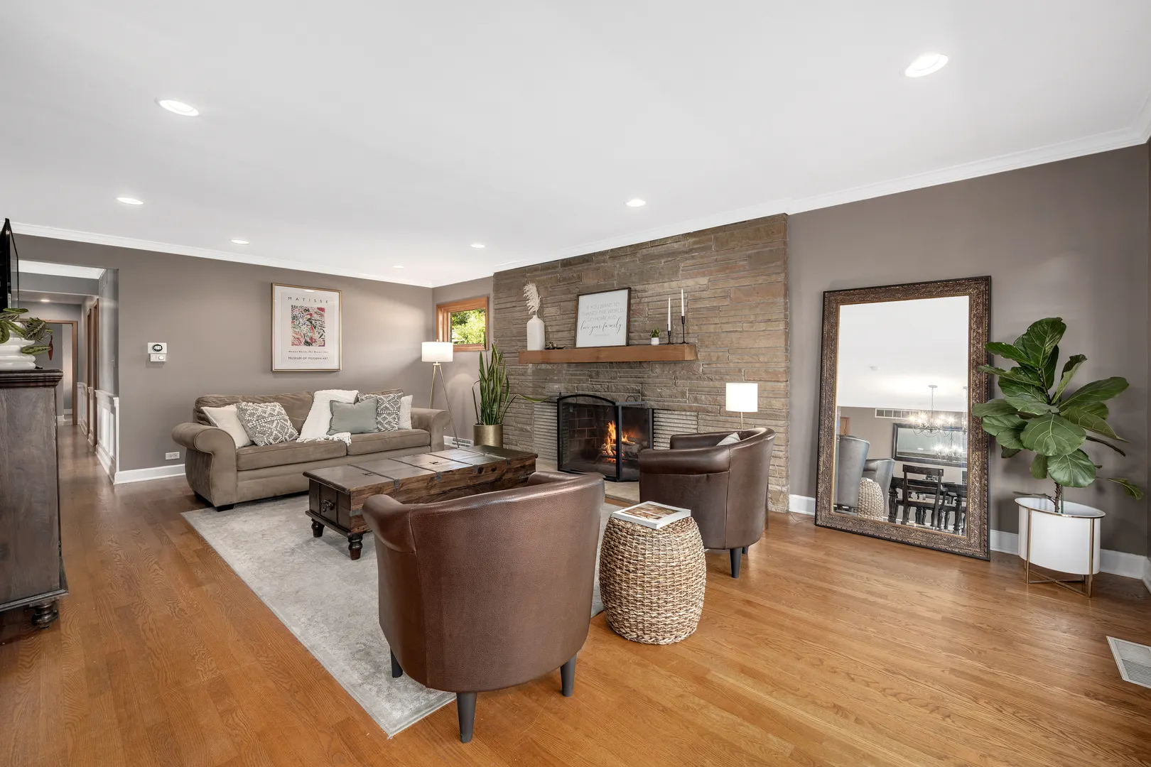 5305 Howard Avenue IL