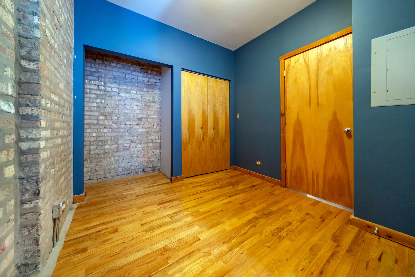 1225 W Greenleaf Avenue 3W IL