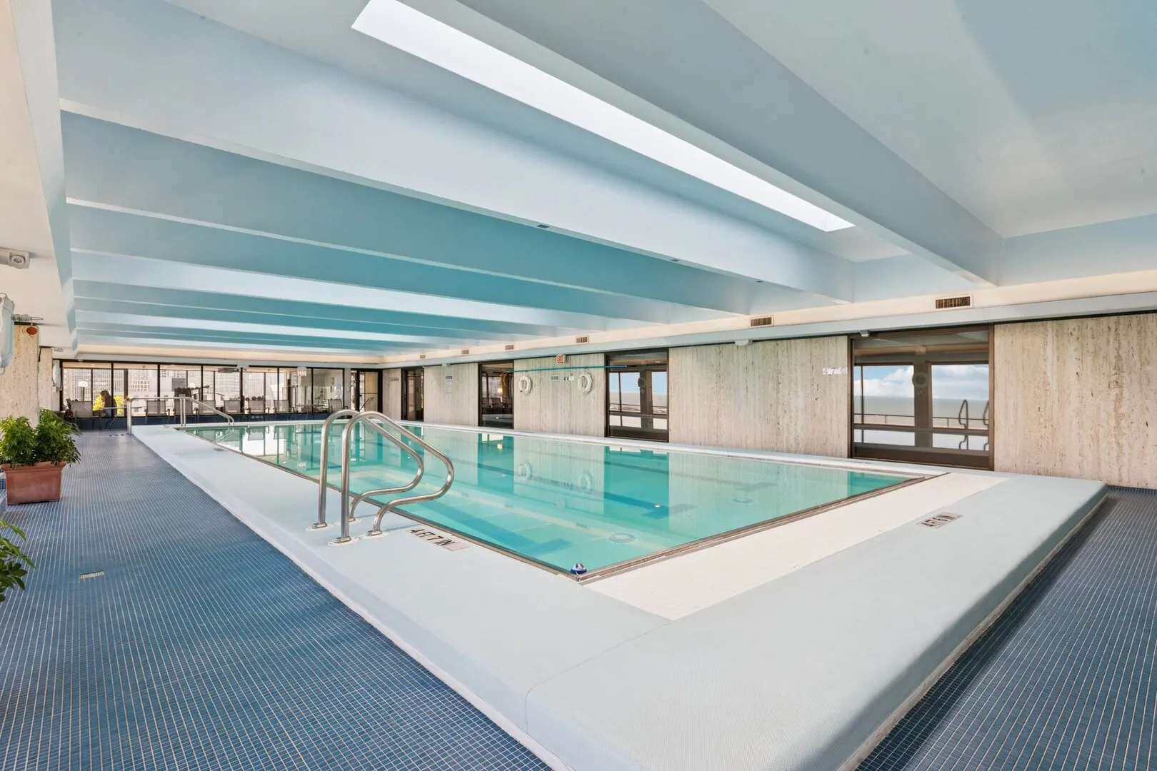 1212 N Lake Shore Drive 10CS IL