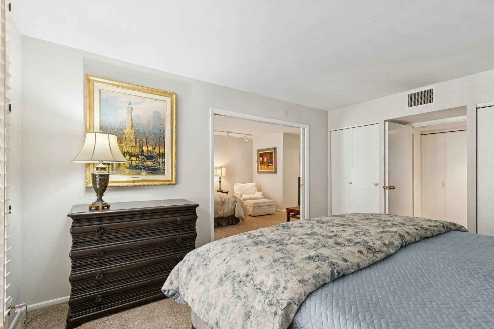 1212 N Lake Shore Drive 10CS IL