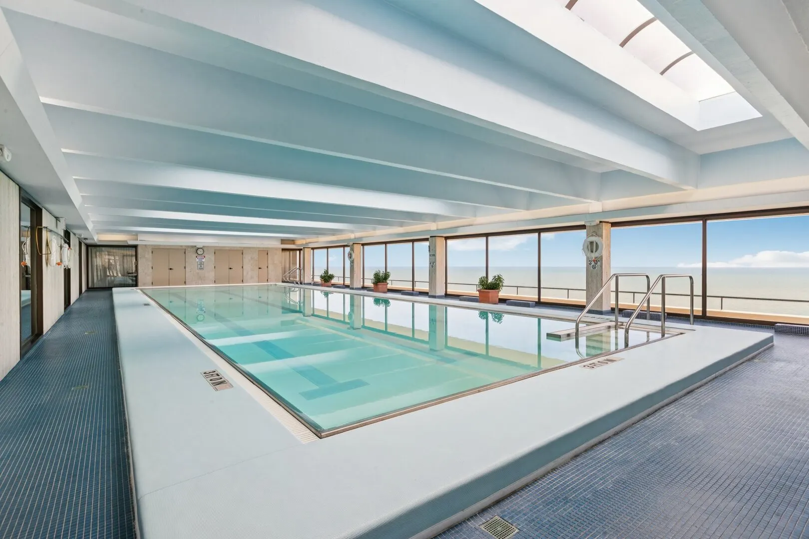 1212 N Lake Shore Drive 10CS IL