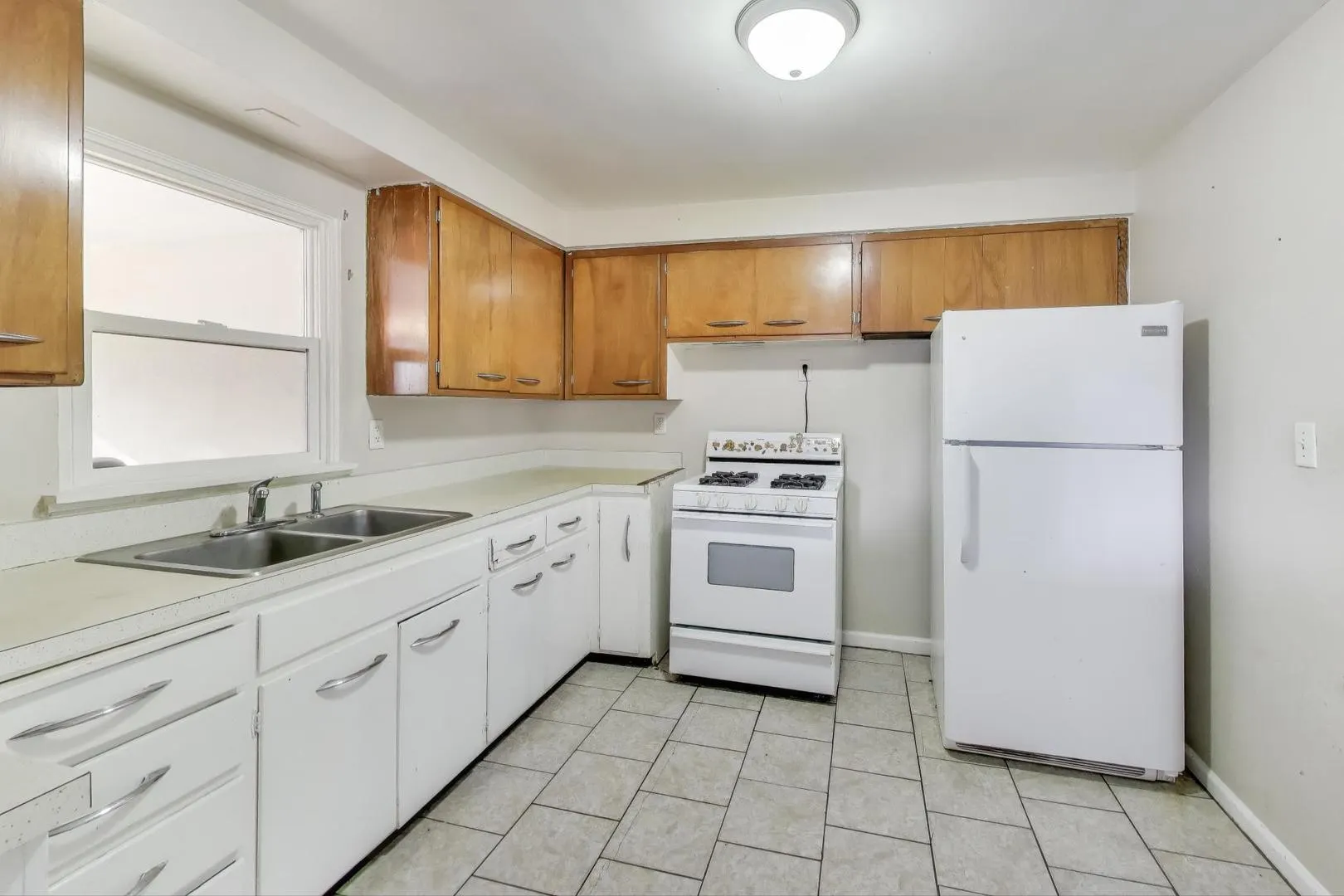 2524 Gilboa Avenue IL