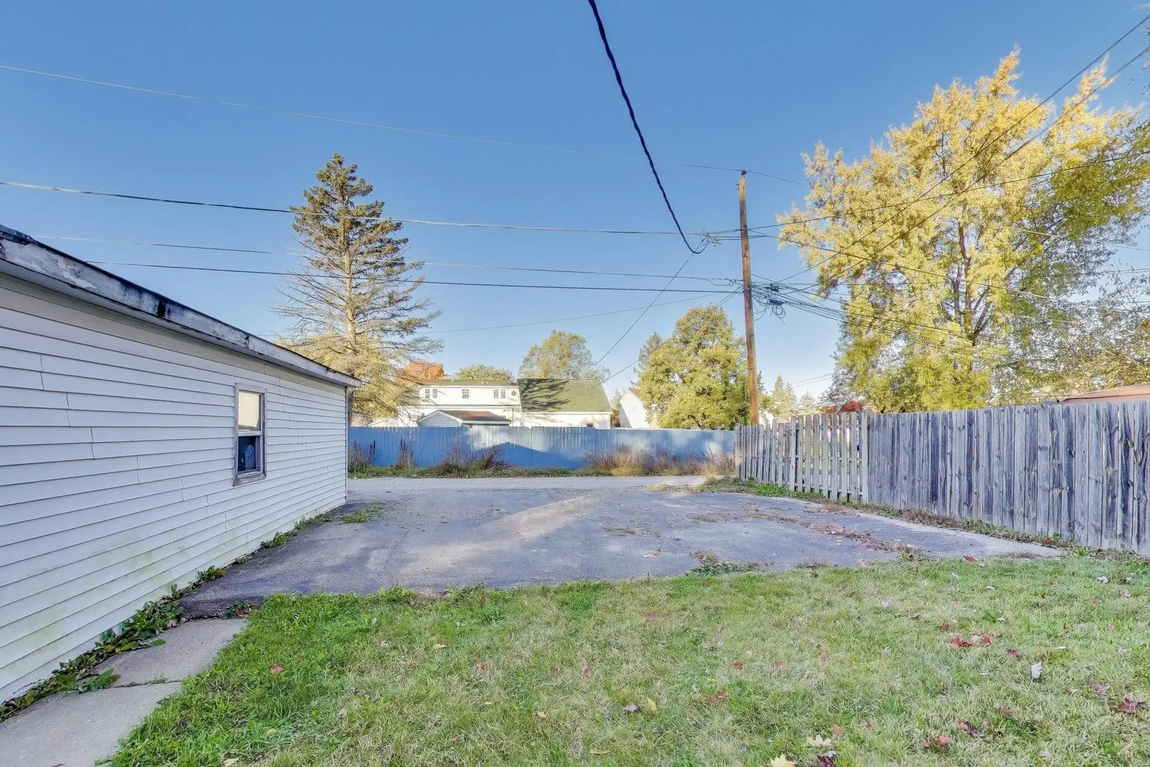 2524 Gilboa Avenue IL