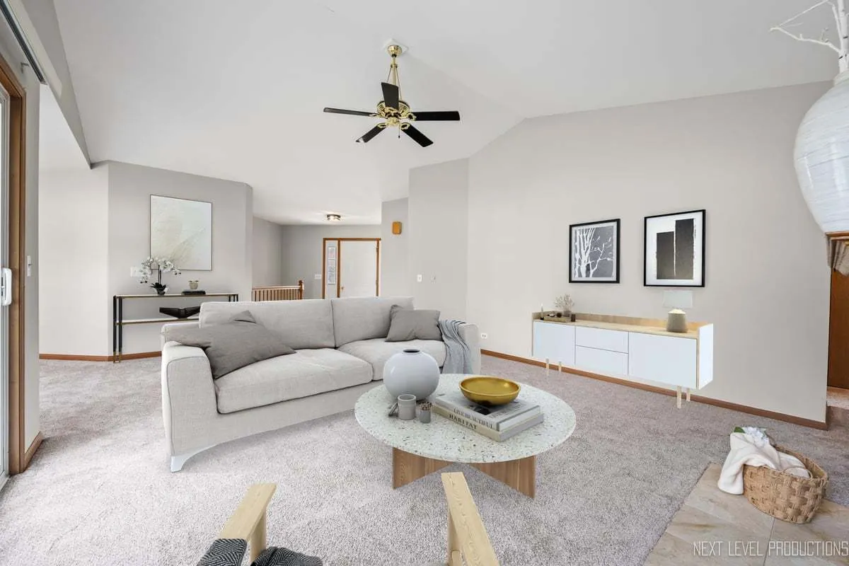 21289 Silktree Circle IL