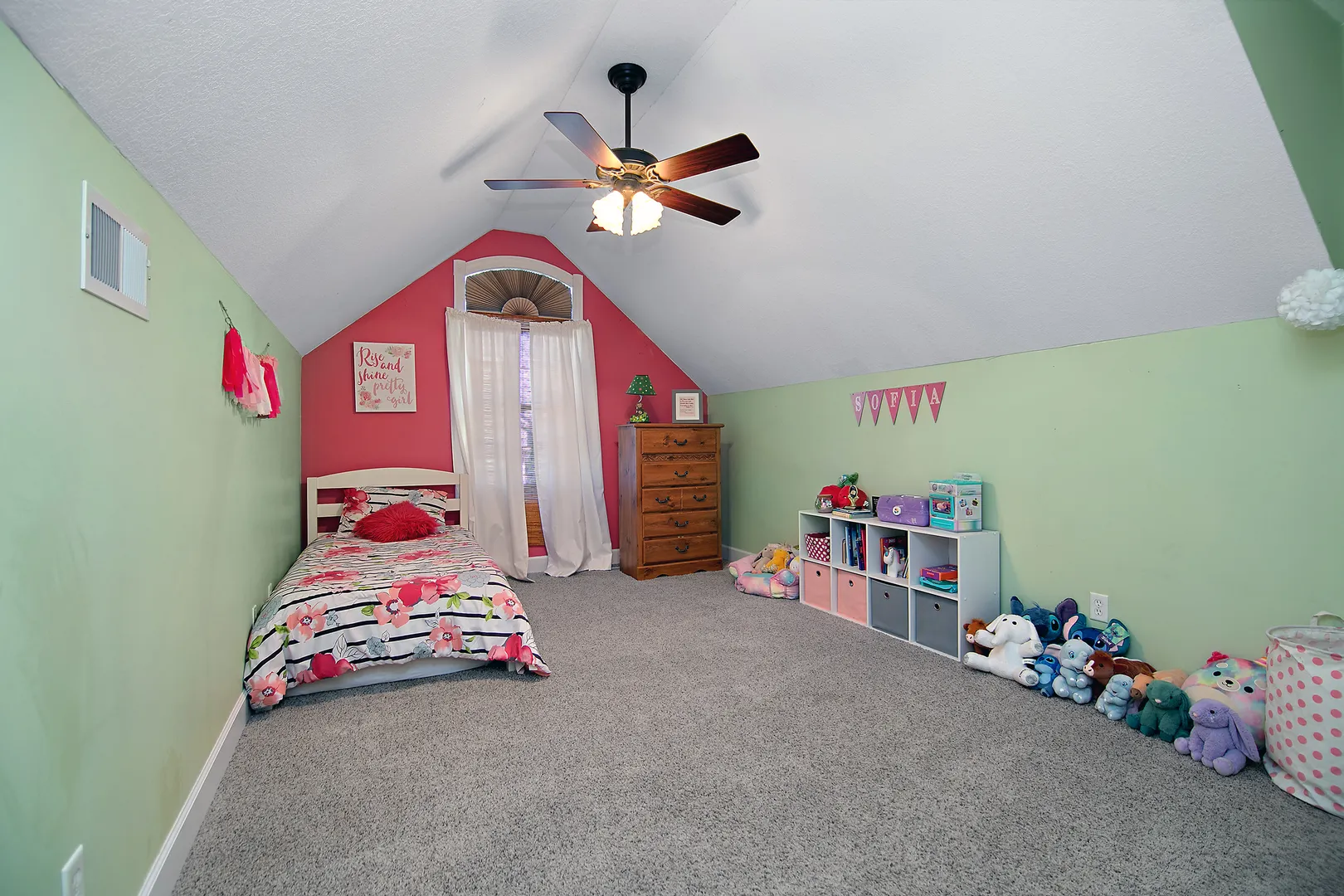 444 Highpoint Circle North IL