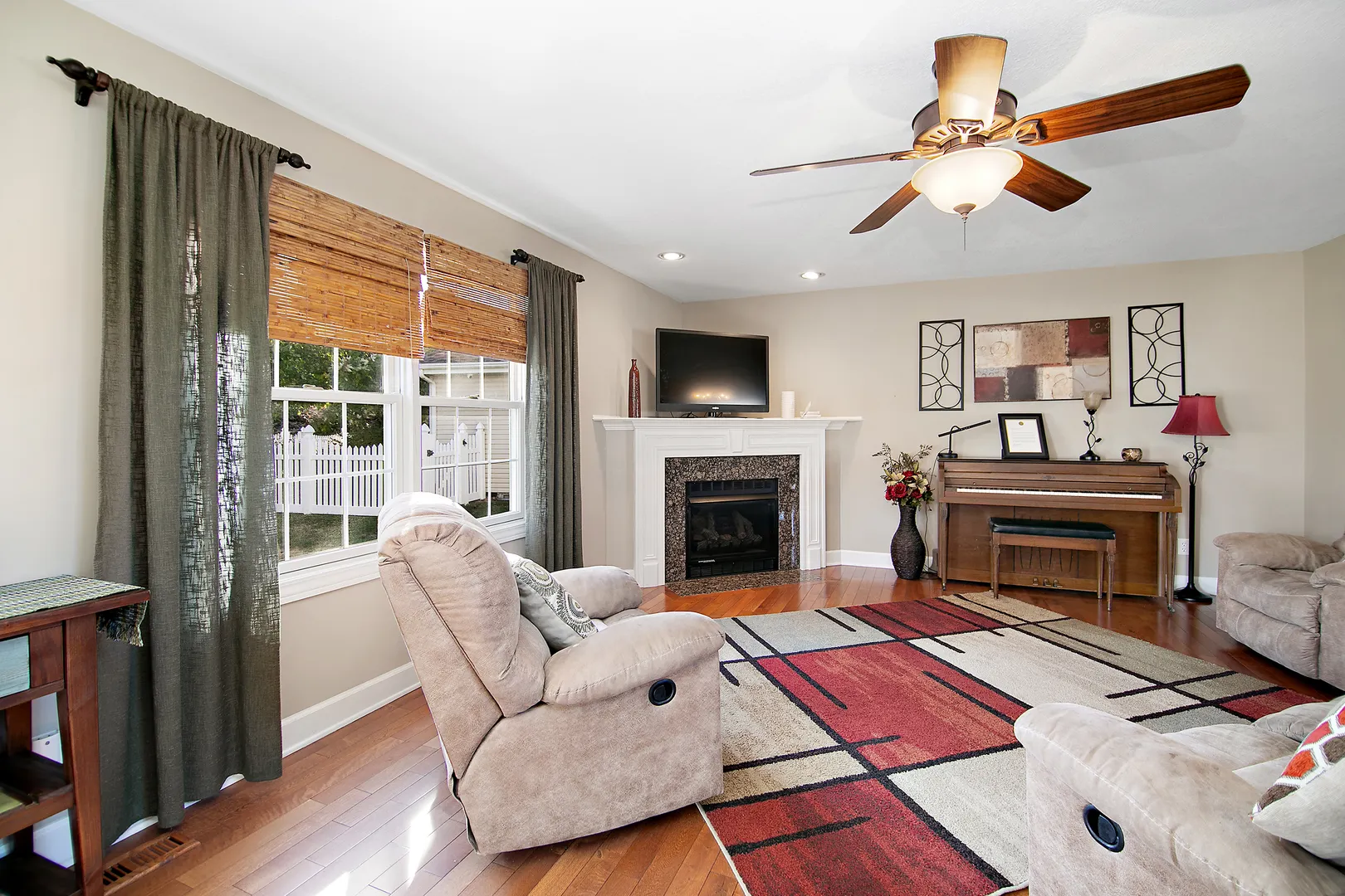 444 Highpoint Circle North IL