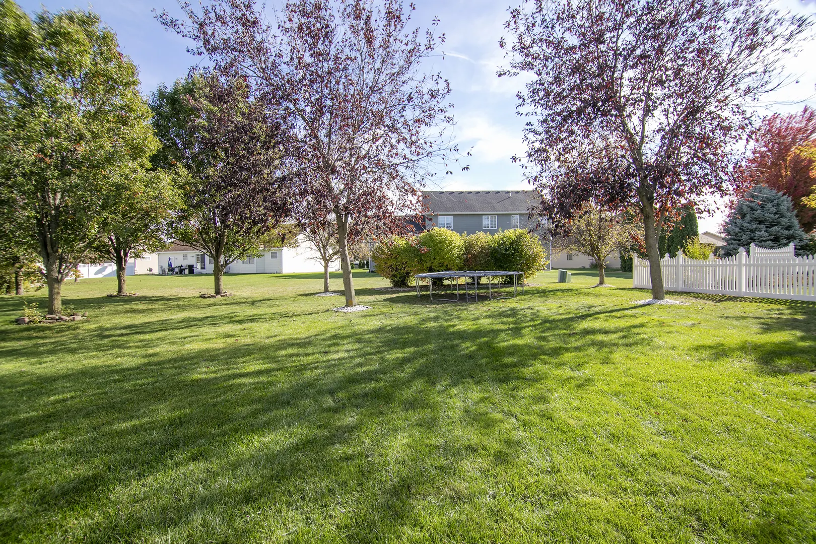 444 Highpoint Circle North IL