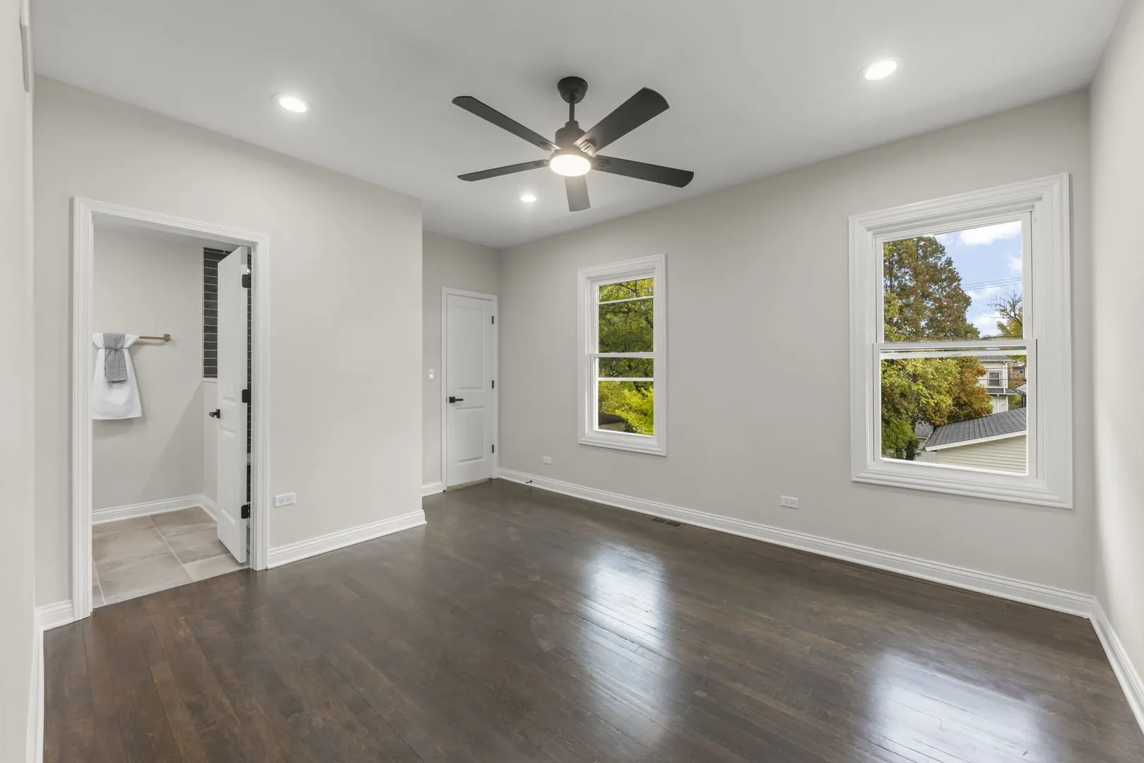 710 N Taylor Avenue IL