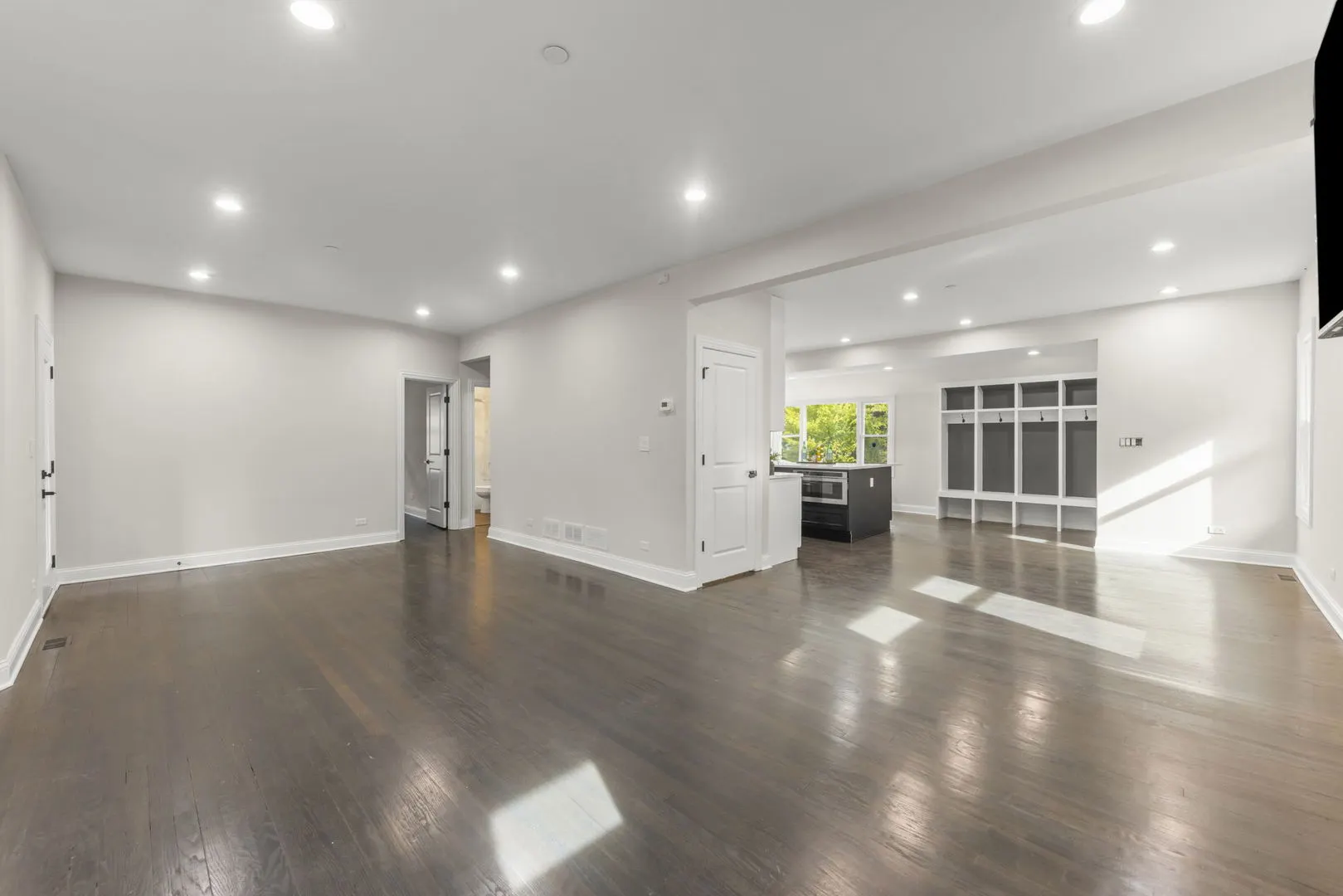 710 N Taylor Avenue IL