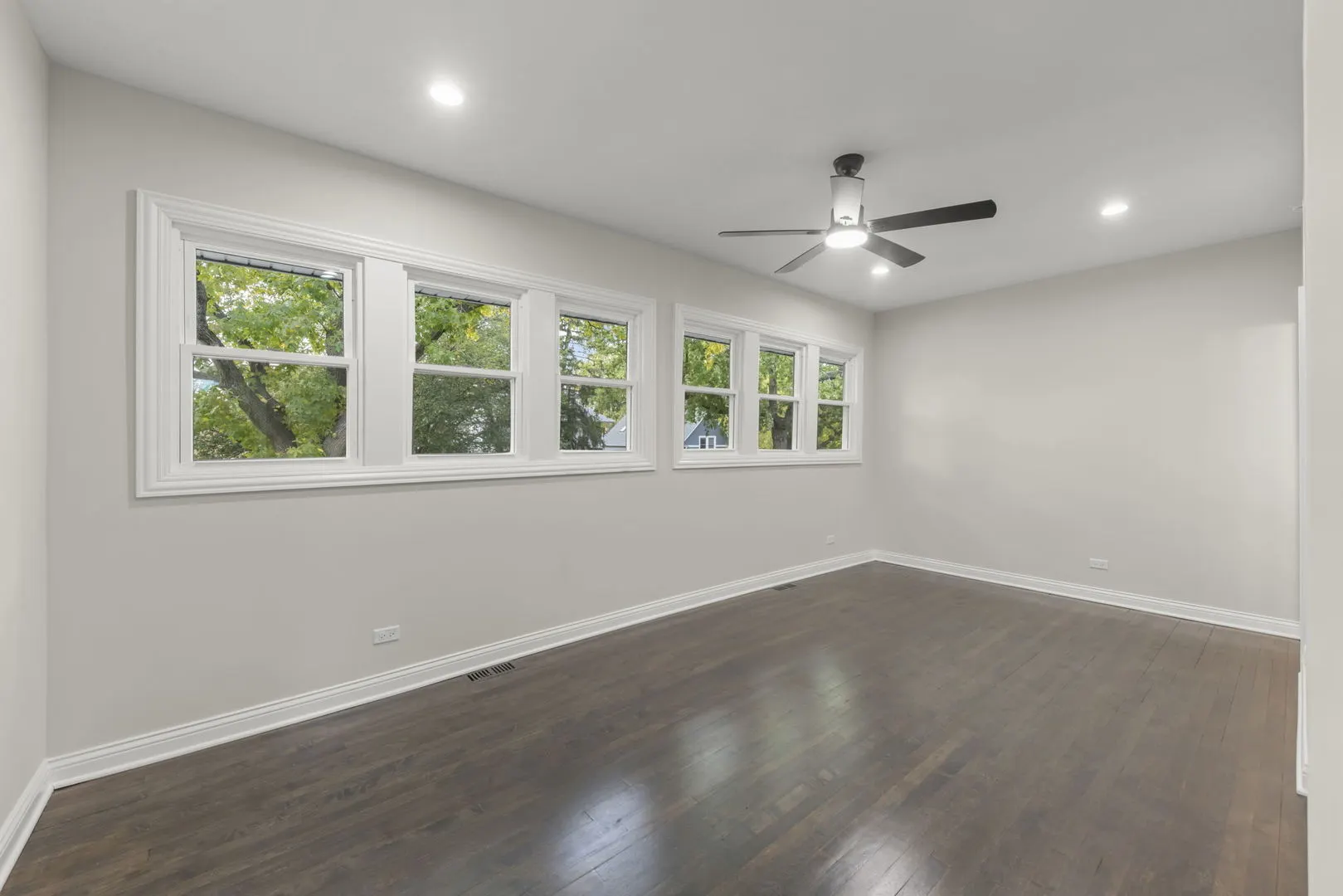 710 N Taylor Avenue IL