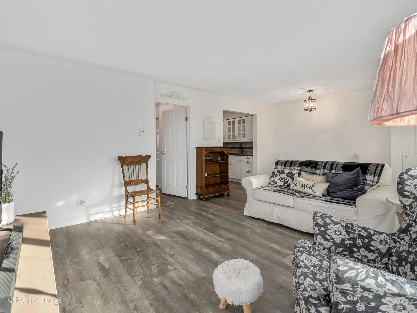 1S265 Dillon Lane IL