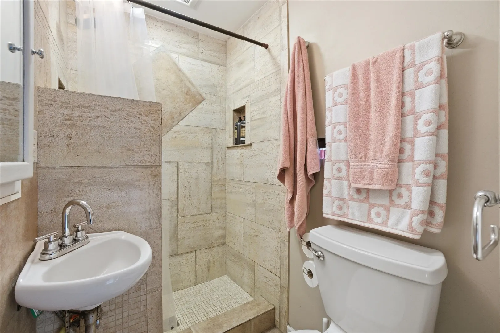 454 N Cedar Avenue IL