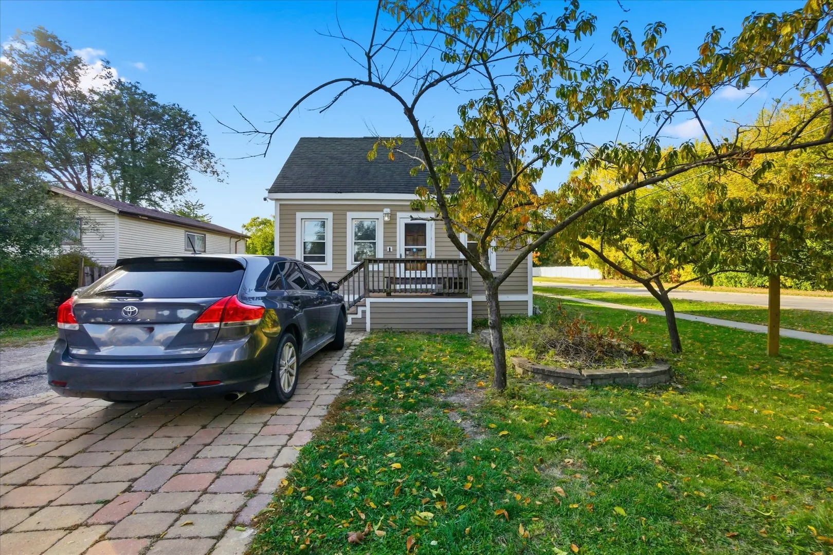 454 N Cedar Avenue IL