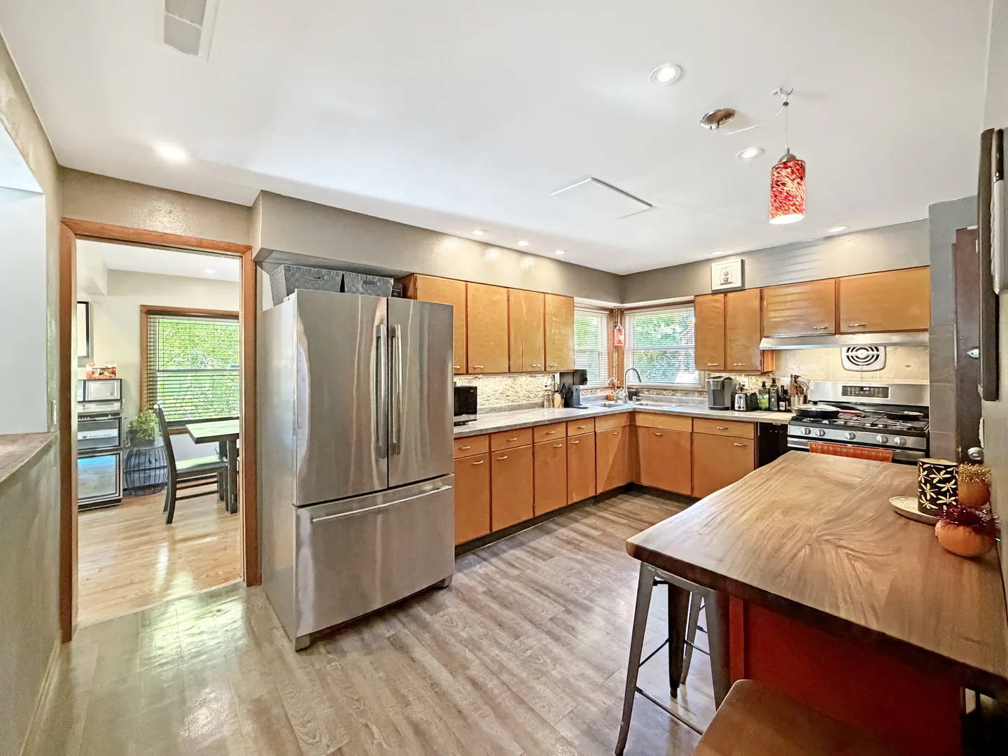 1224 W Violet Street IL