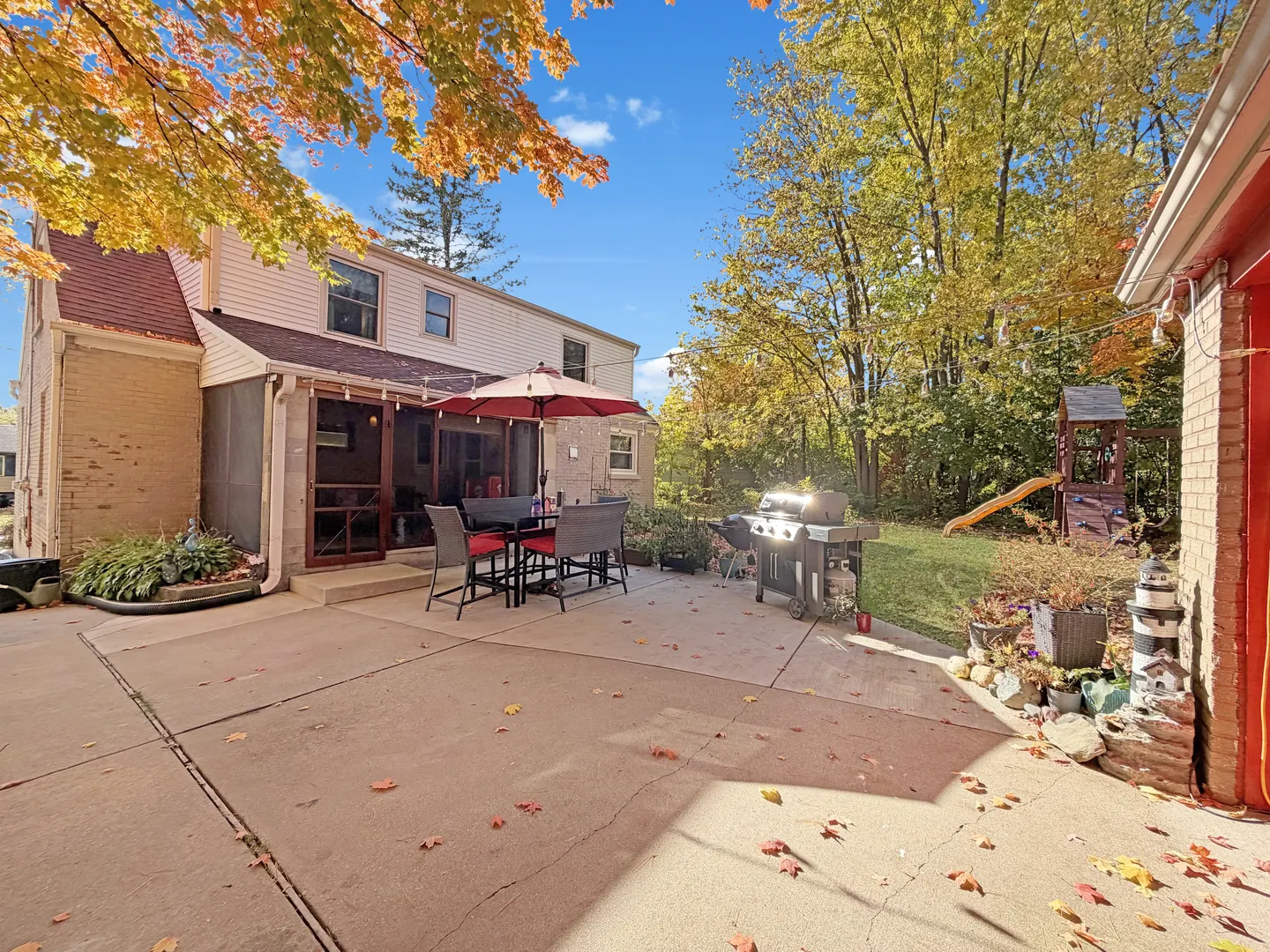 1224 W Violet Street IL