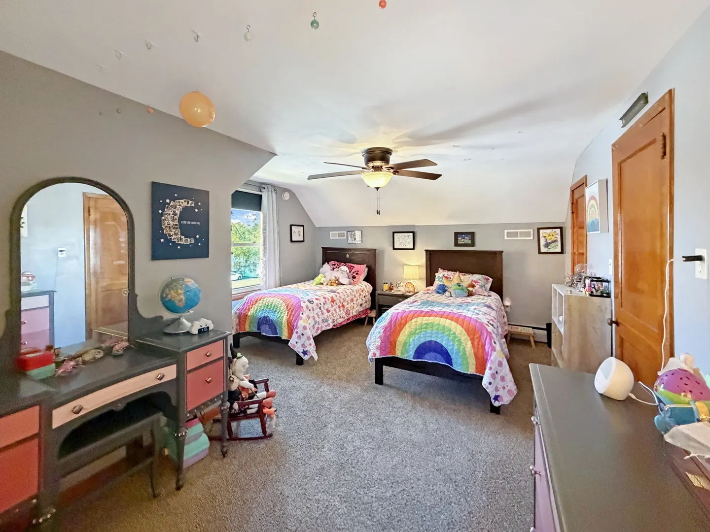 1224 W Violet Street IL