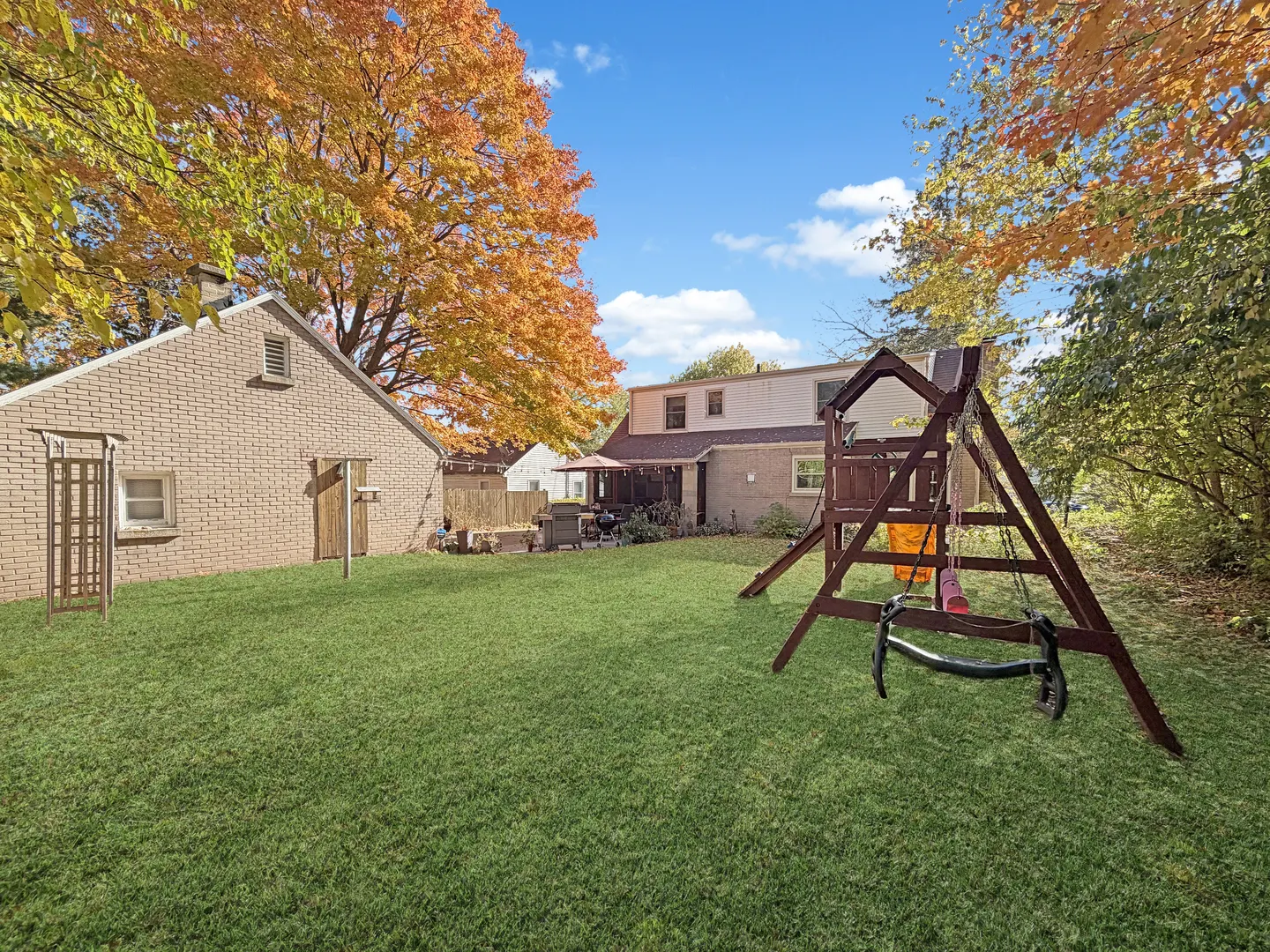 1224 W Violet Street IL