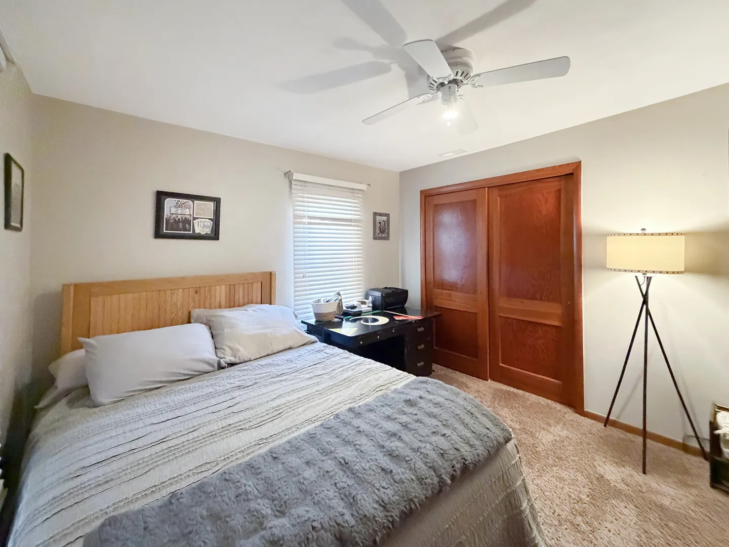 1224 W Violet Street IL