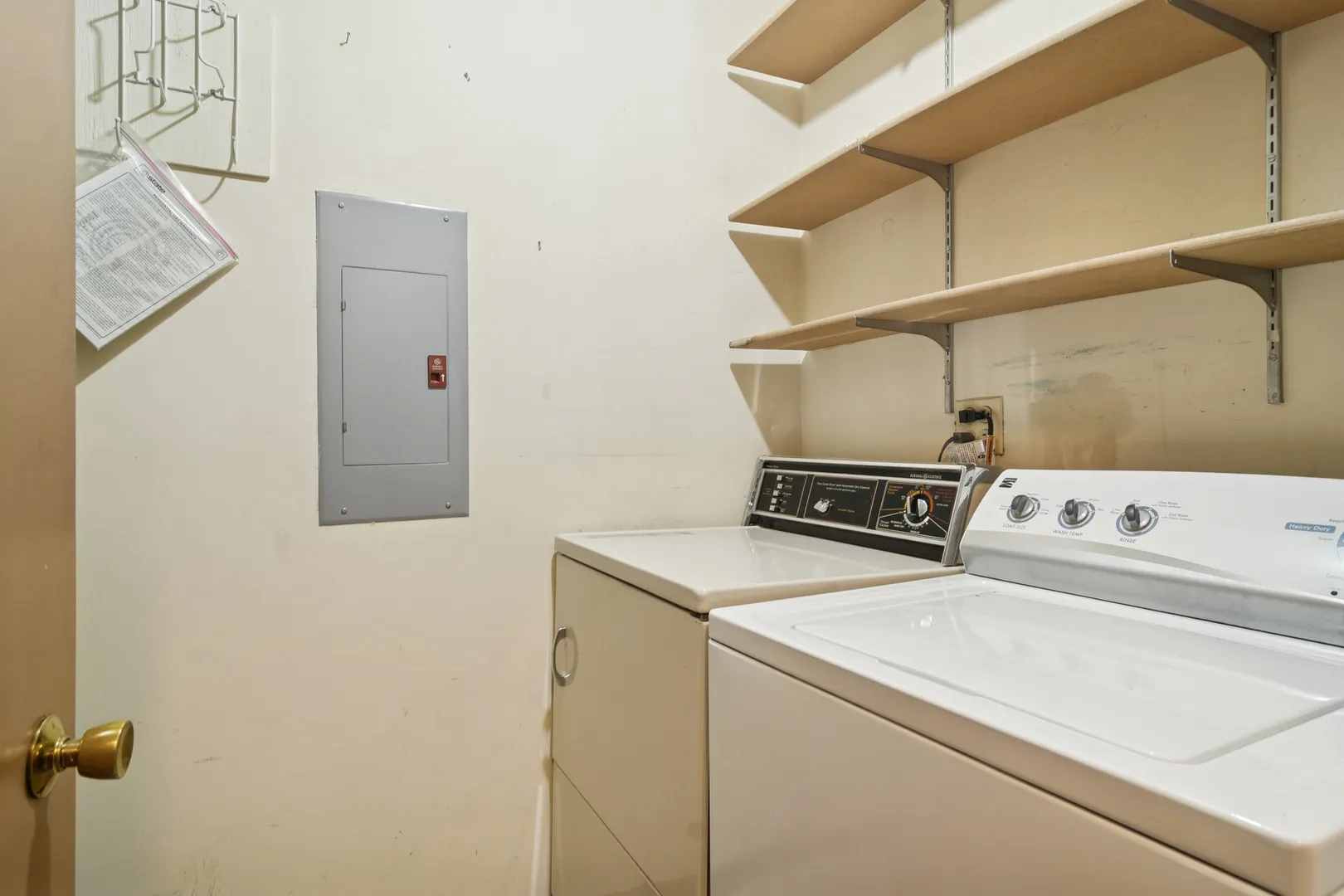 4121 N Mallard Drive 5 IL