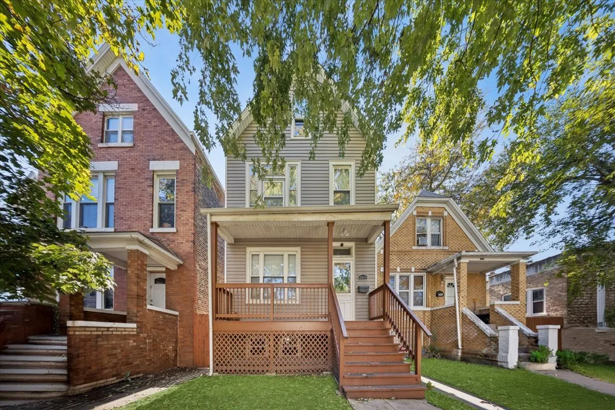 5049 W 29th Place 1st IL