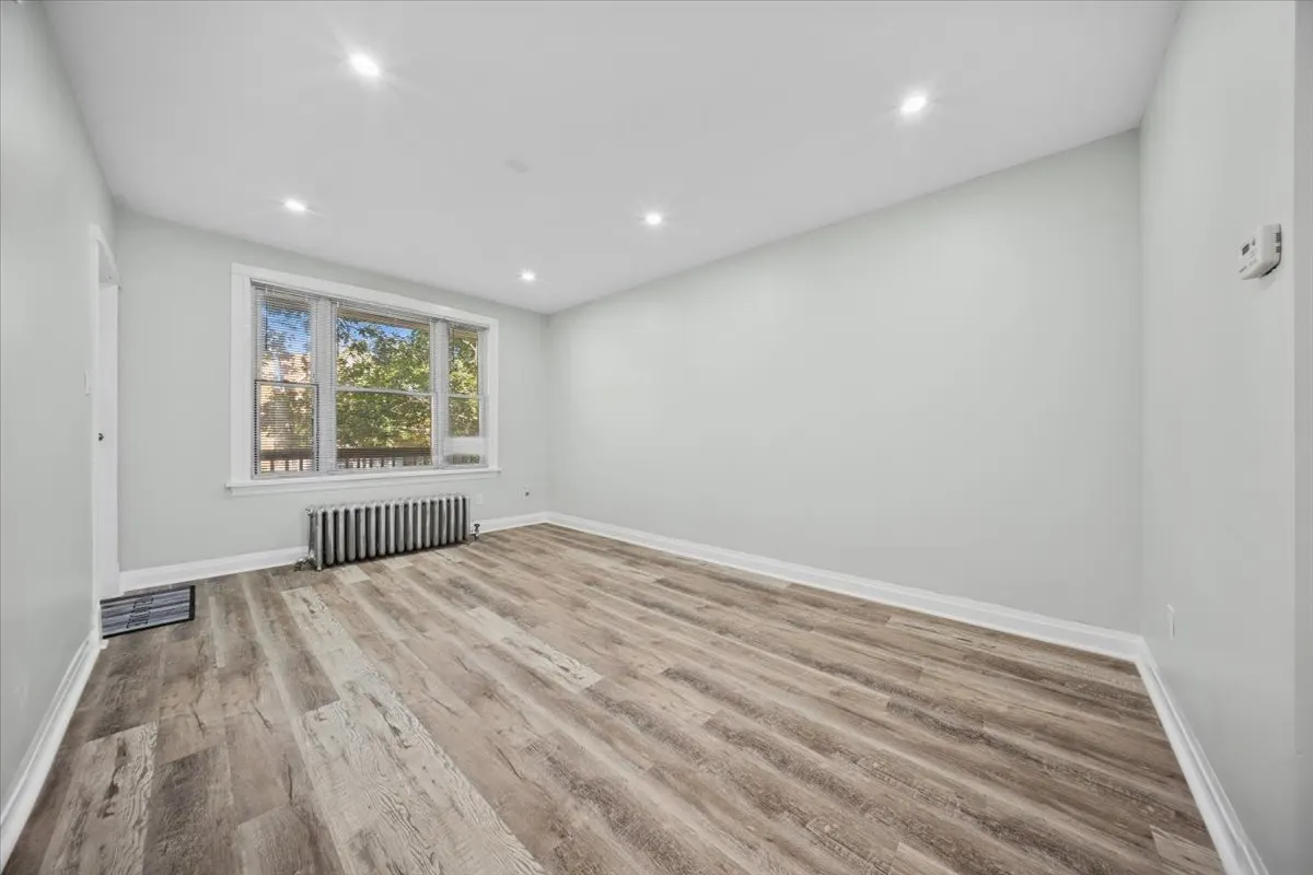 5049 W 29th Place 1st IL