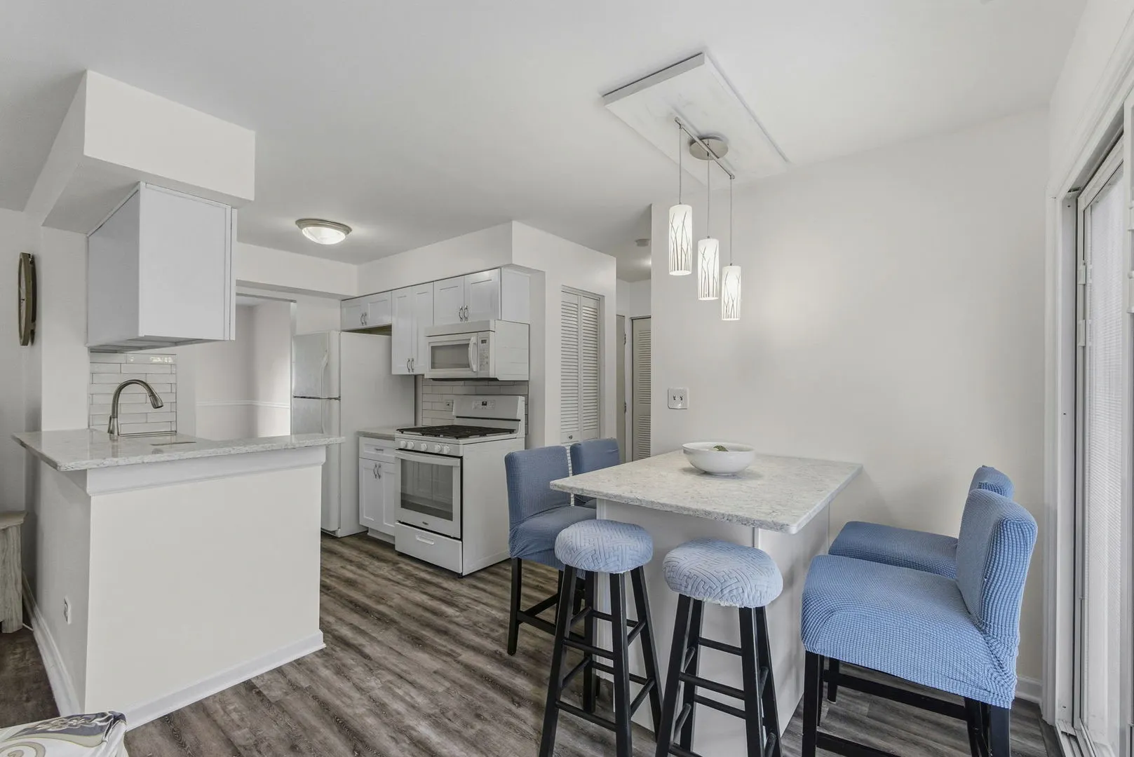 3320 Greenwich Lane IL