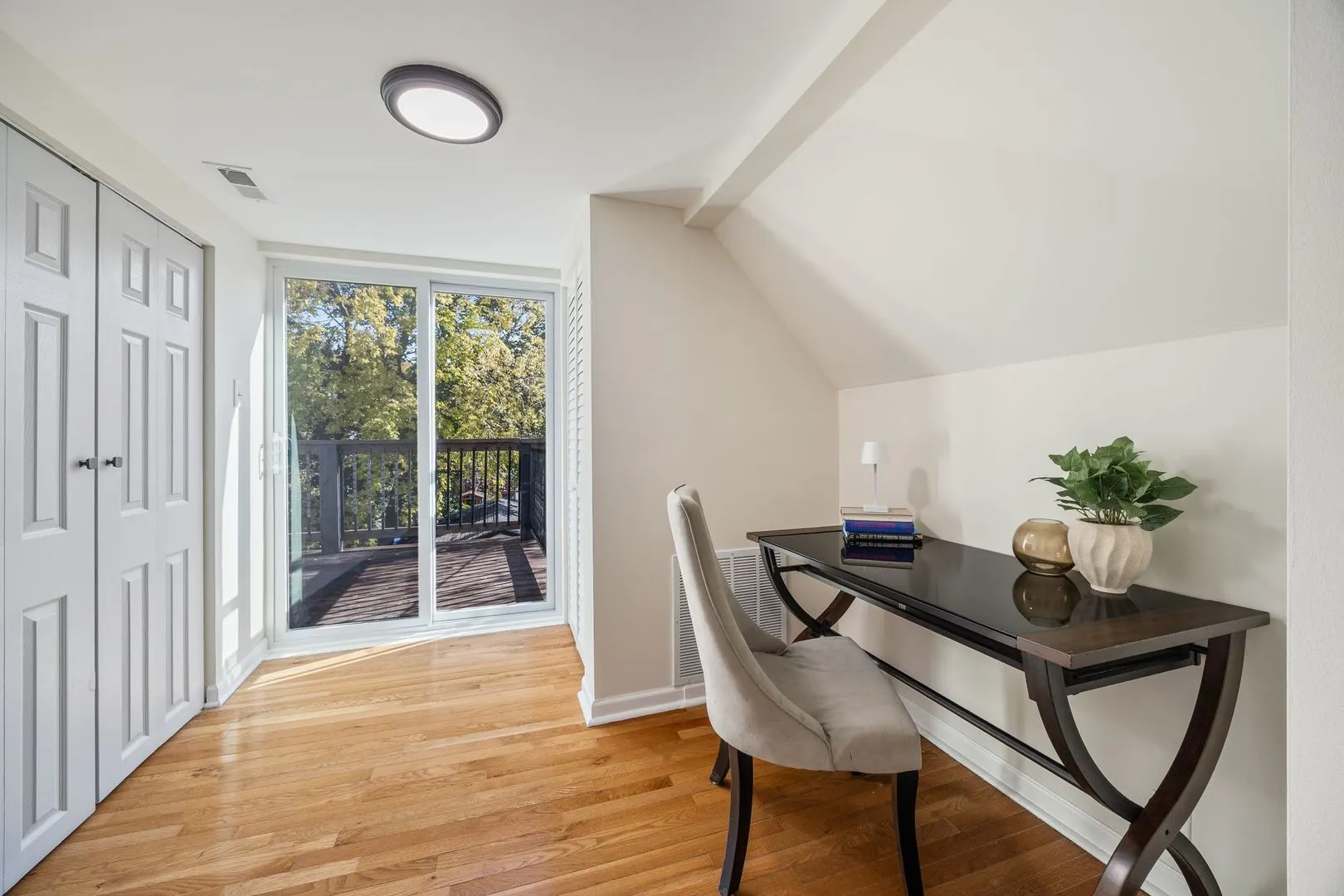 4143 N Drake Avenue IL