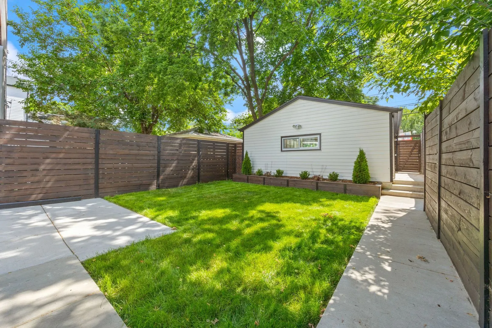 4143 N Drake Avenue IL