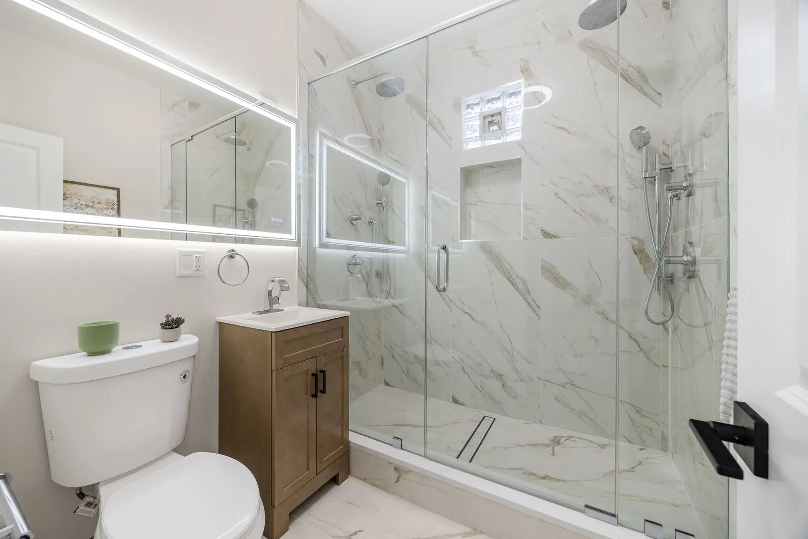 4143 N Drake Avenue IL