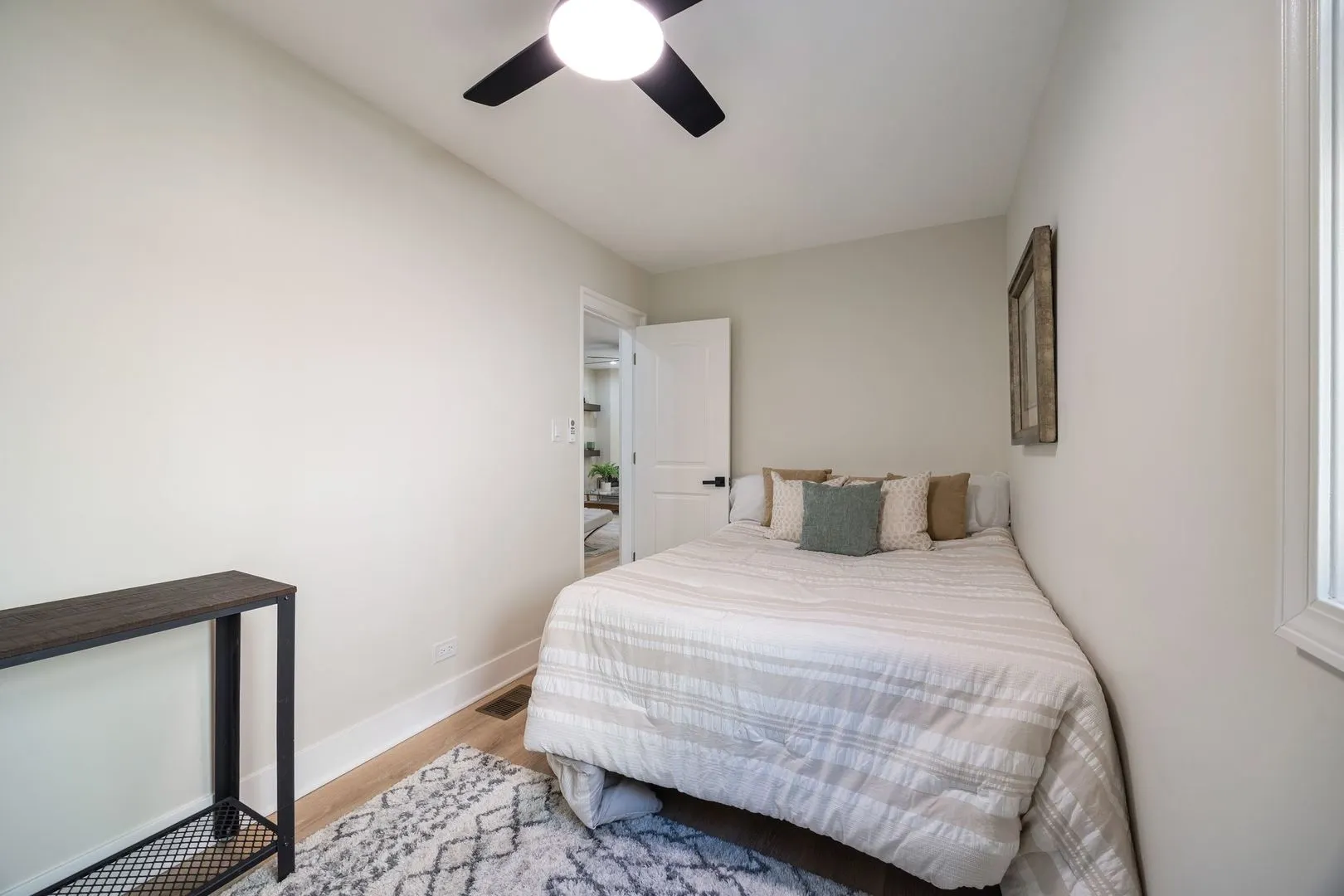 4143 N Drake Avenue IL