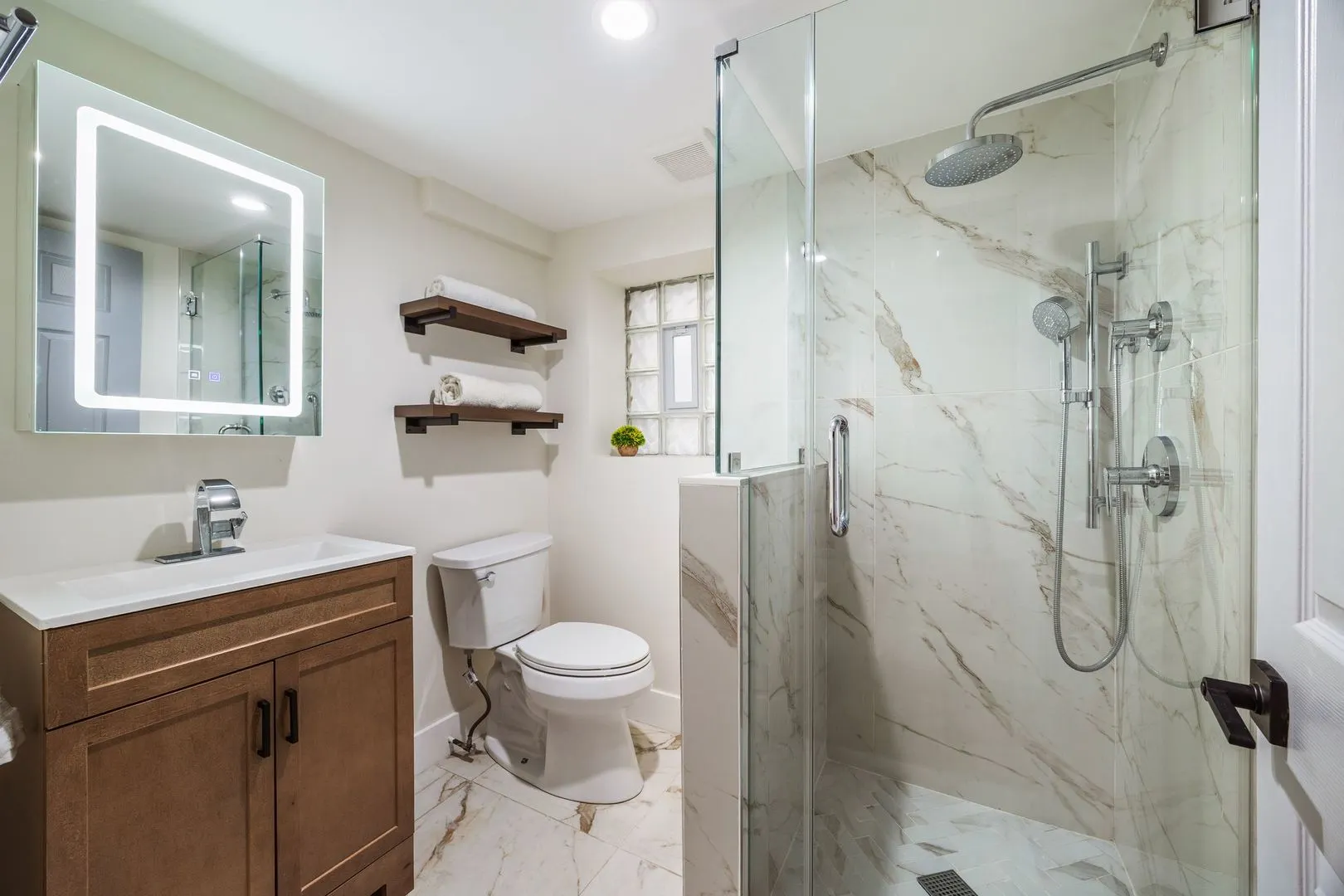 4143 N Drake Avenue IL