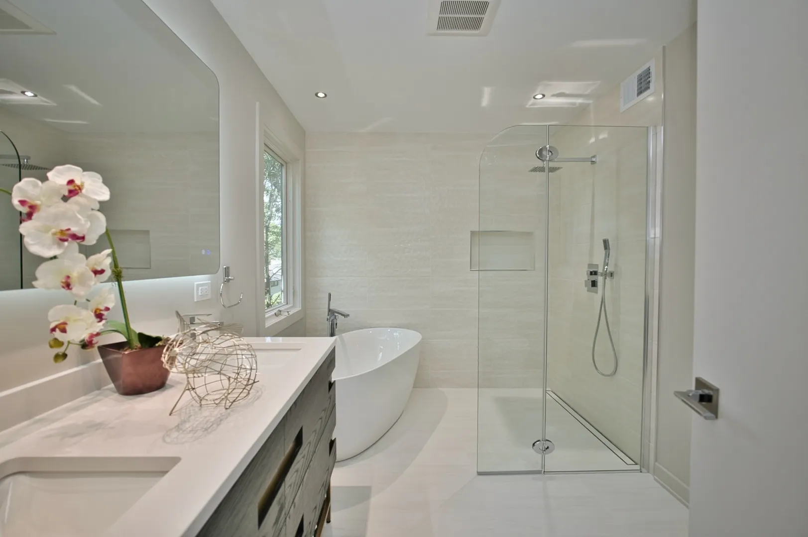 186 W Scranton Avenue IL