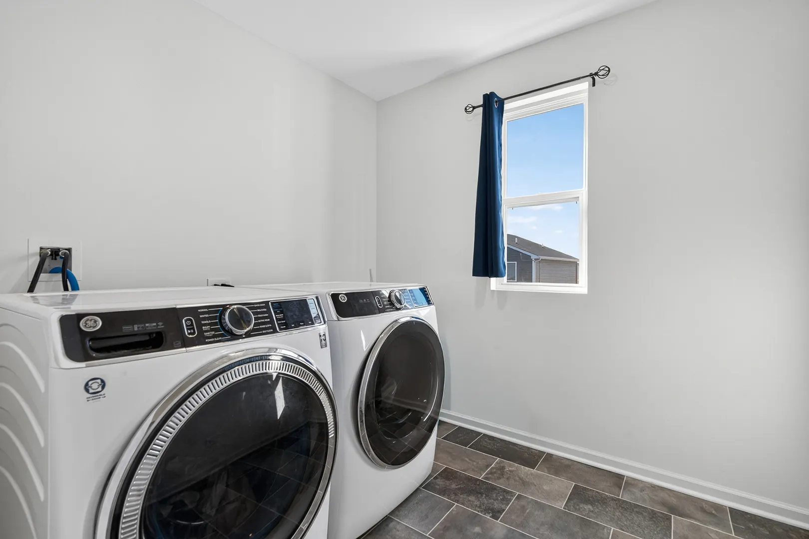 1308 Bayberry Circle IL