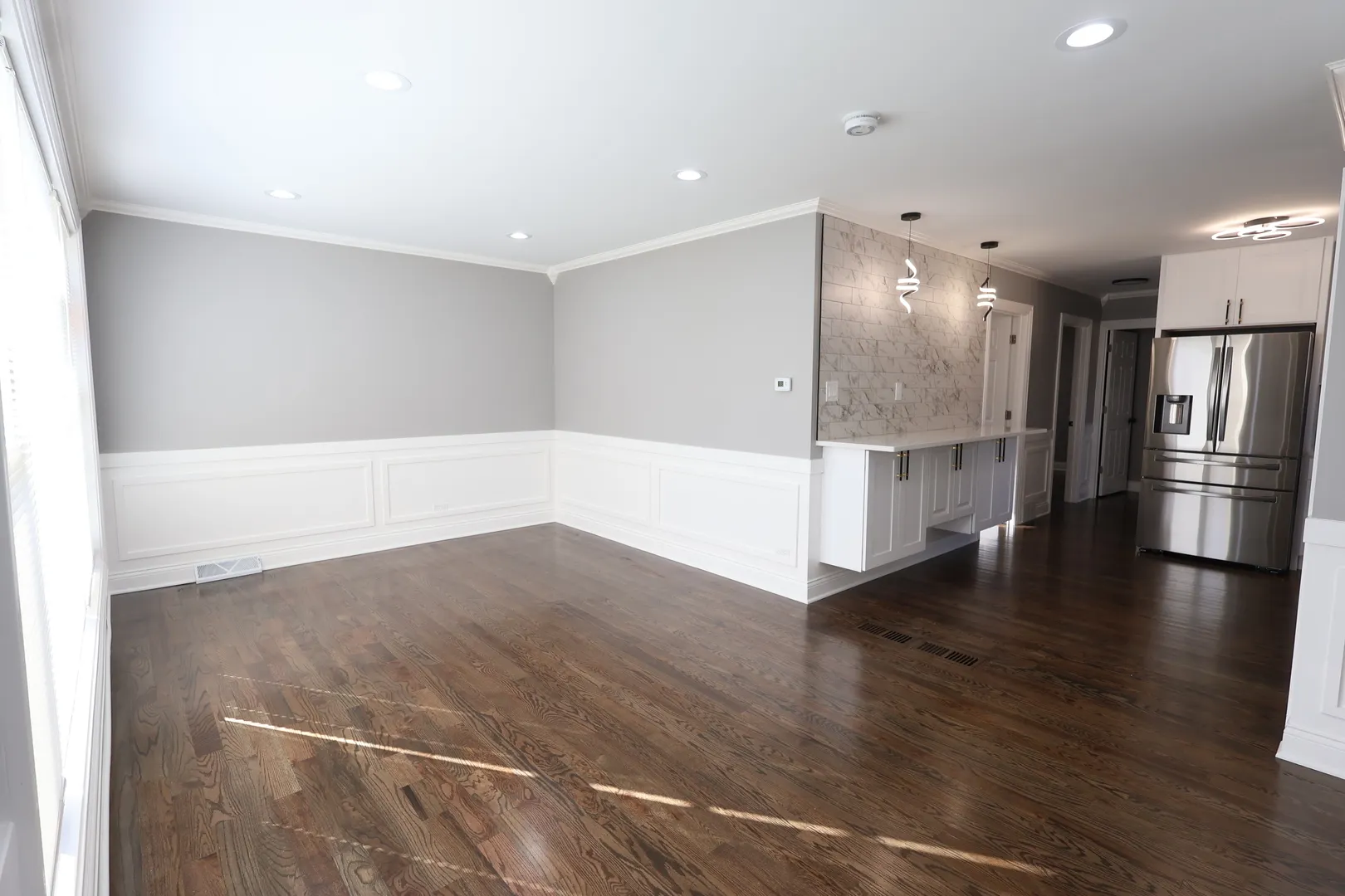 12526 HONORE Street IL