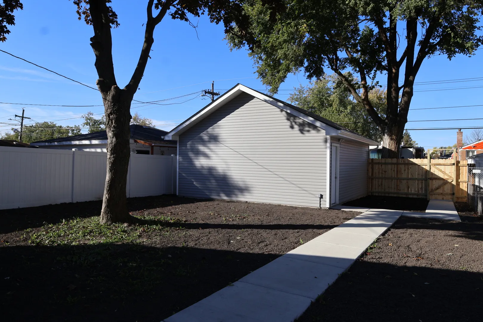 12526 HONORE Street IL