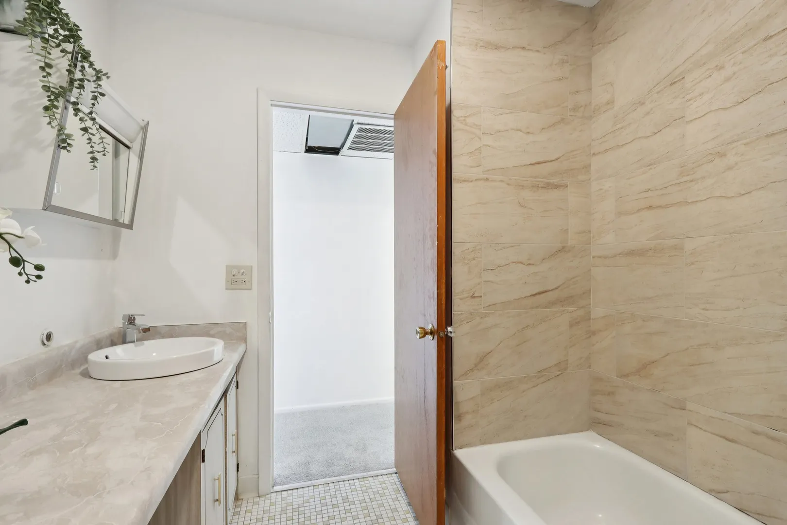 2650 Brookwood Way Drive 201B IL