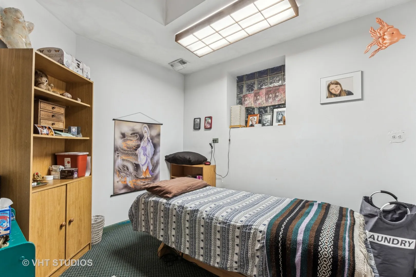 1622 W Devon Avenue IL